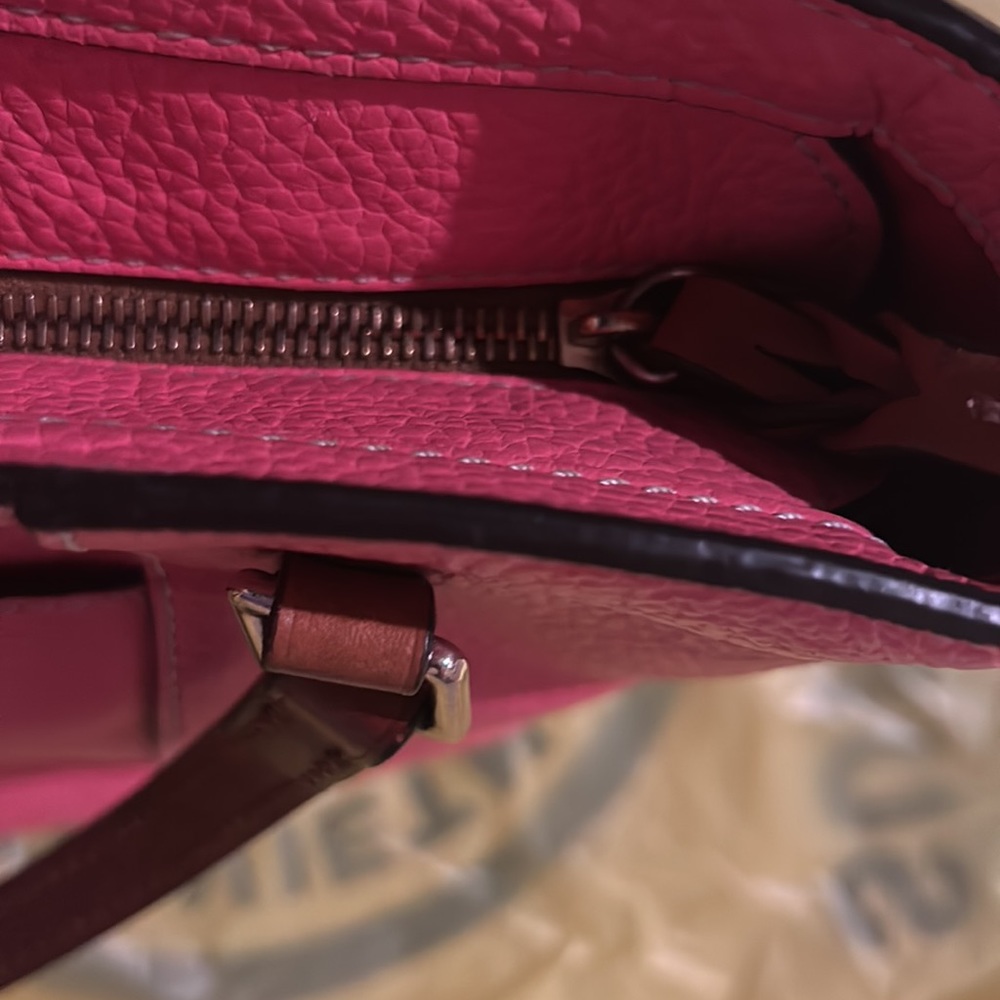 HUGE MARKDOWN!!!  DOONEY & BOURKE pebbled leather TOTE* GORGEOUS..  really!!!! - Picture 5 of 13